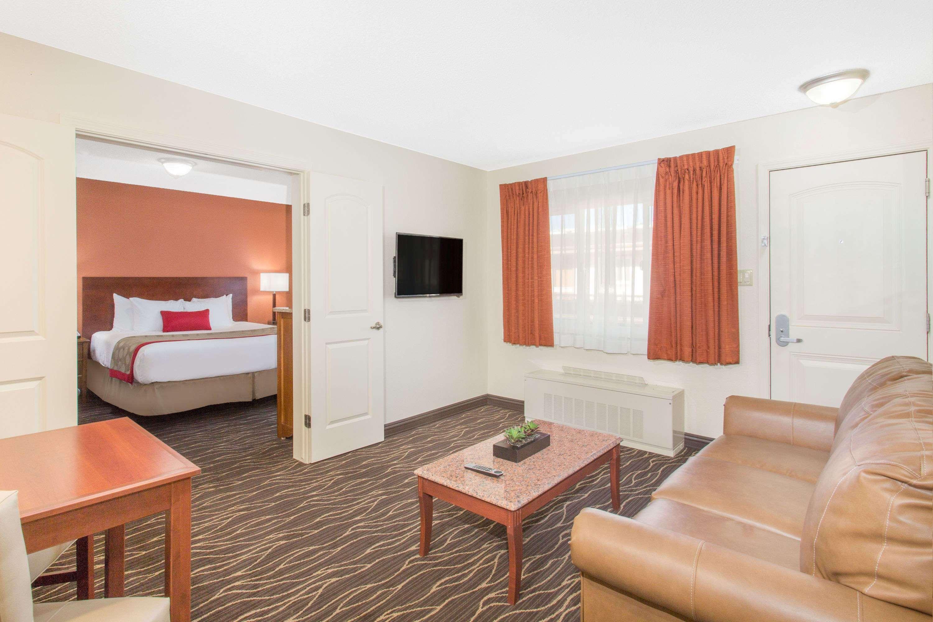 Ramada By Wyndham Elko Hotel At Stockmen'S Casino Exterior foto